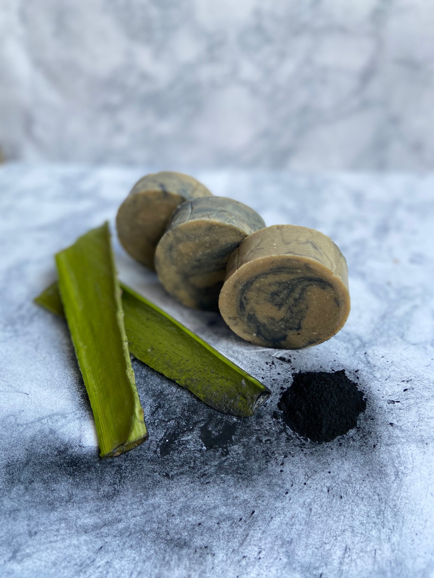 Aloe Charcoal - Unscented  ﻿ -  Pre-order( Ships out 10/14)